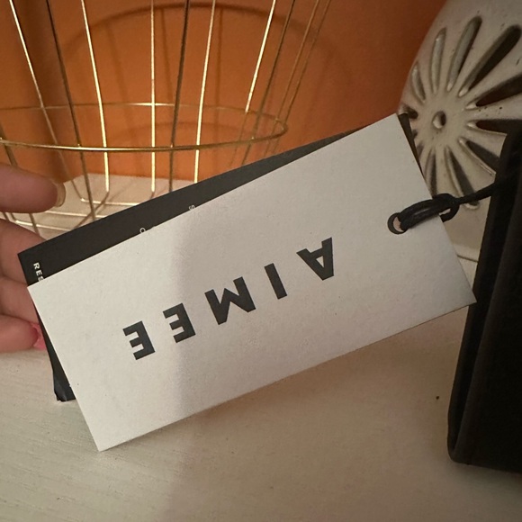AIMEE Amity Card Case (NWT) - Picture 2 of 9